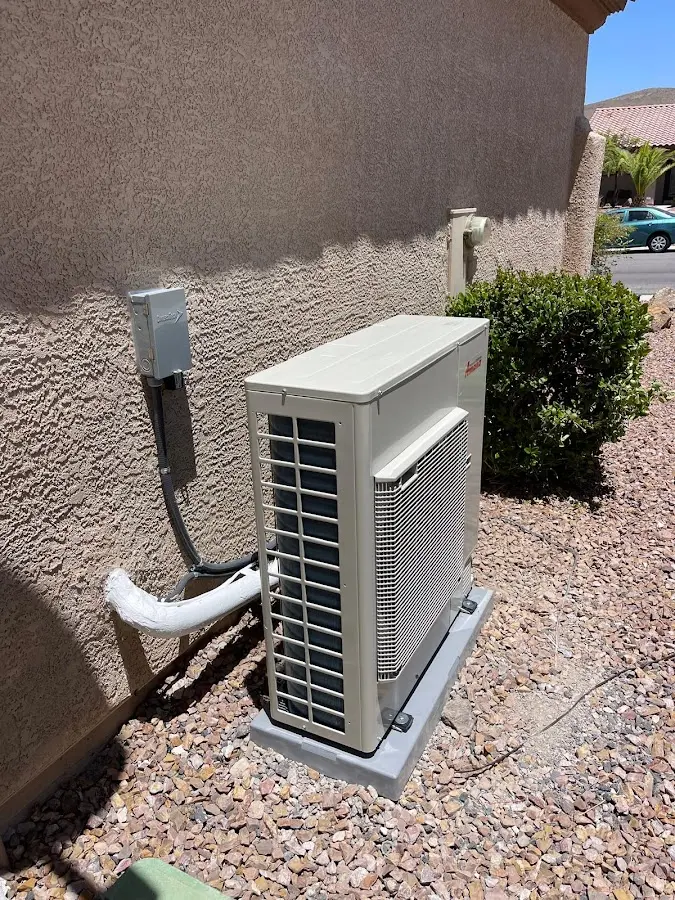 Residential air conditioning condenser unit in Gulf Gate